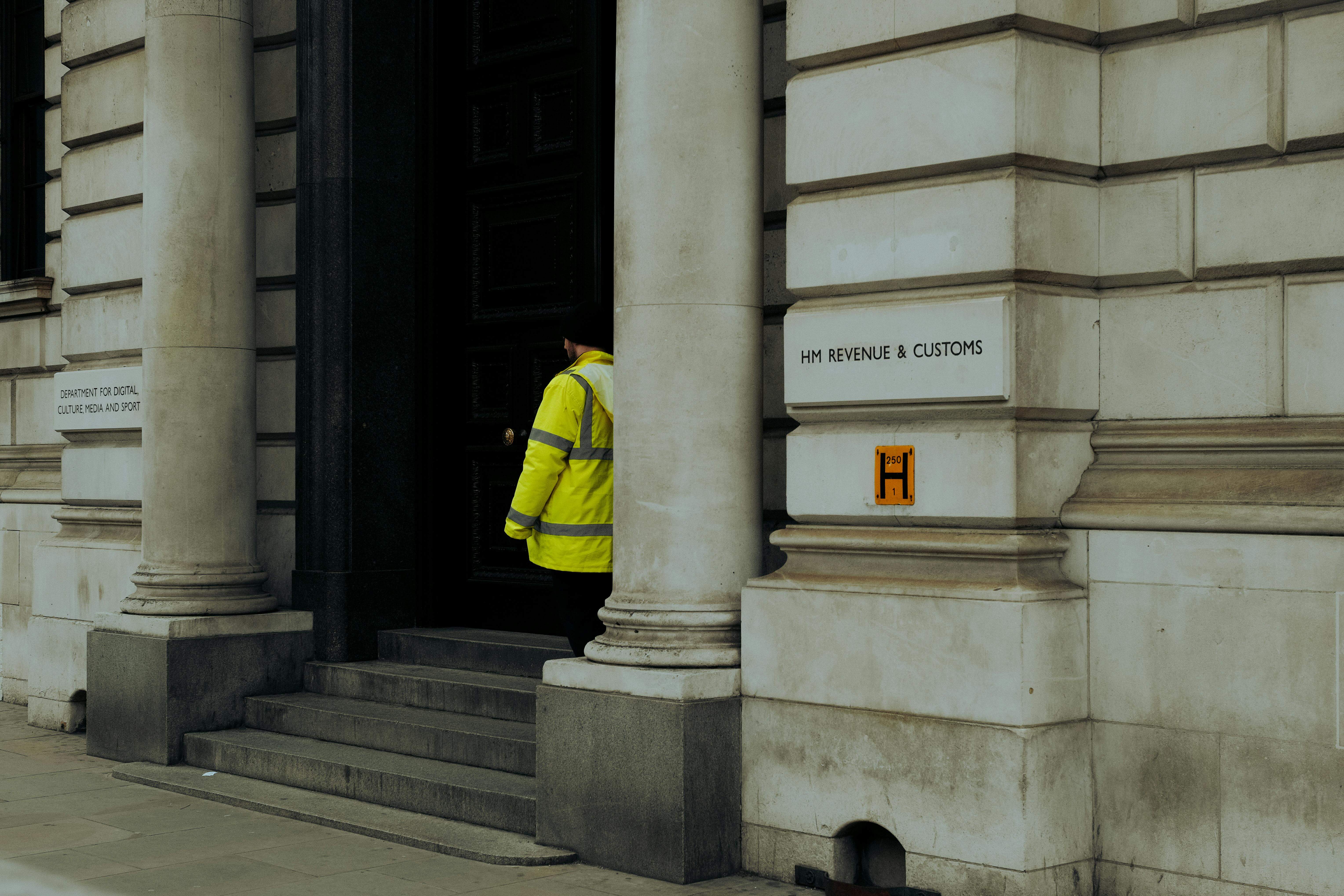 Am I personally liable for company debt to HMRC?